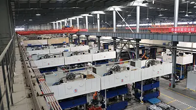 ورشة التشكيل بالضغط الهيدروليكي