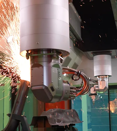 ماكينة القطع بالليزر ثلاثية الأبعاد (ثنائية المحطة)